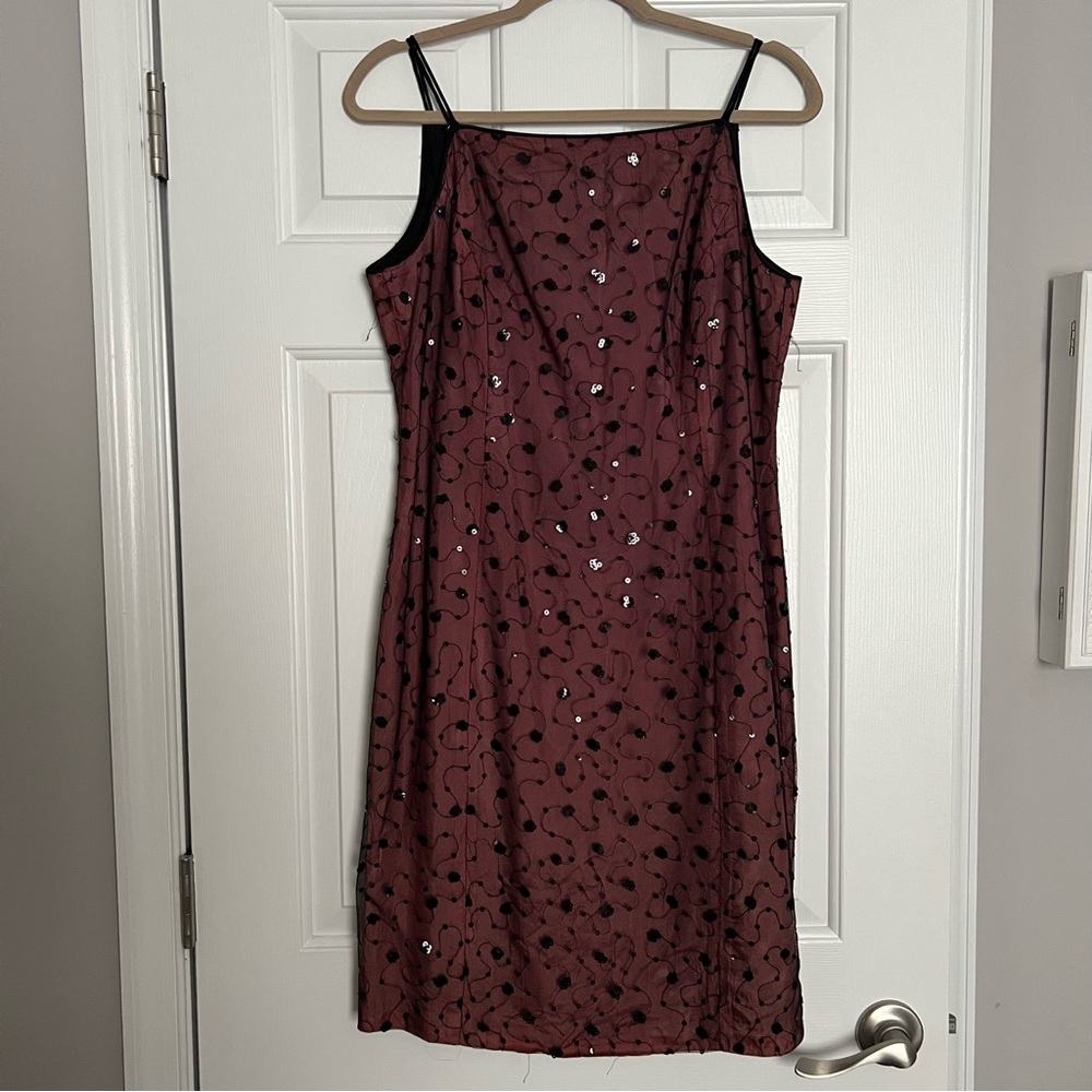 Elegant Burgundy Dress with Black Sequins